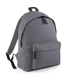 Bagbase Maxi rugzak in Graphite Grey, voorkant