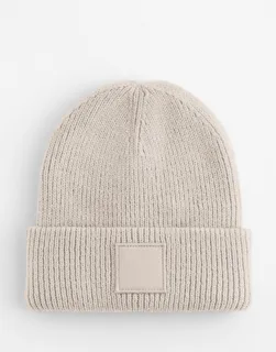 Beechfield Kids' deep cuffed beanie with tonal patch in Natural Stone, voorkant