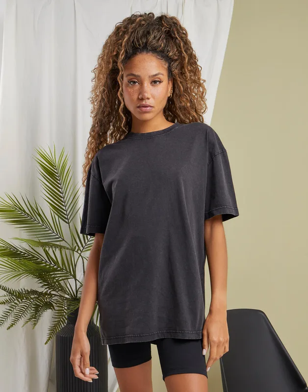 Build Your Brand Dames oversized acid-washed T-shirt