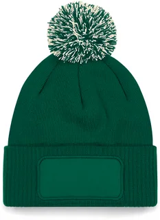 Snowstar® Patch Beanie in Bottle Green / Off White, voorkant