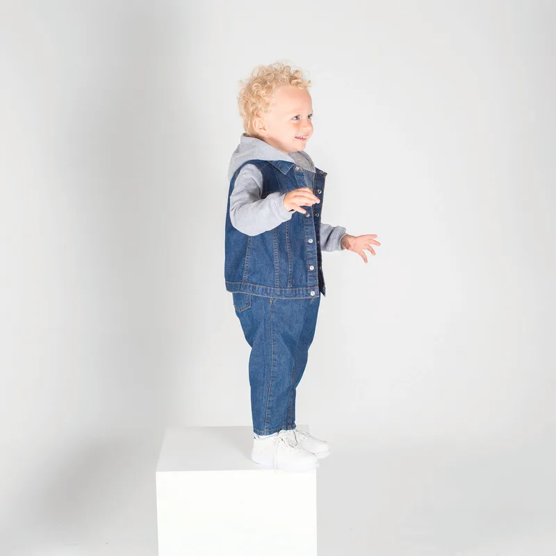 Larkwood Jeansjasje met capuchon voor kinderen