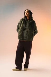 Native Spirit Ecologische uniseks bodywarmer van sherpa – foto 6