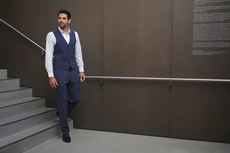 Brook Taverner Herengilet George, getailleerde snit