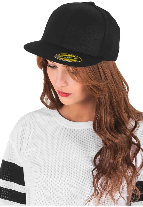 Flexfit Premium 210 Fitted cap