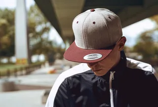 Flexfit Classic snapbackpet in twee kleuren – foto 2